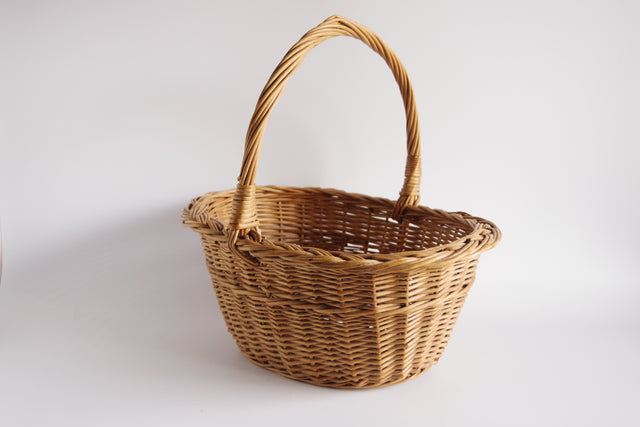 ウィッカーバスケット