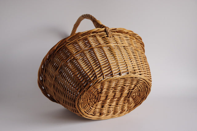 ウィッカーバスケット