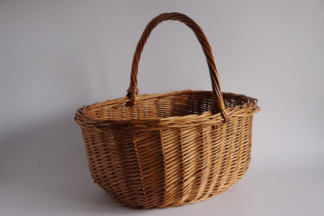 ウィッカーバスケット