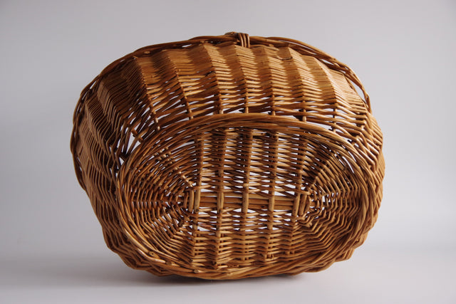 ウィッカーバスケット