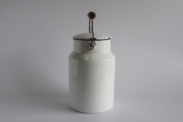 ホーローミルク缶