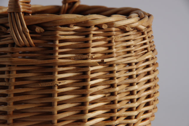 小さなウィッカーバスケット
