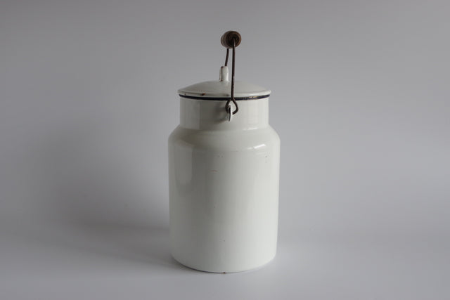 ホーローミルク缶