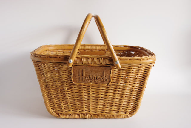 Harrods ウィッカーバスケット