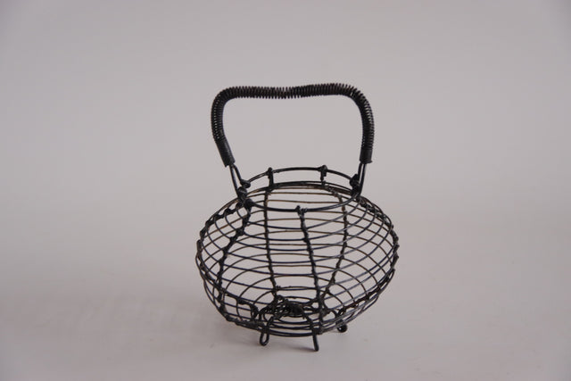 ワイヤーエッグバスケット　2個