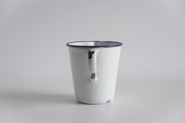 ホーロー　計量カップ