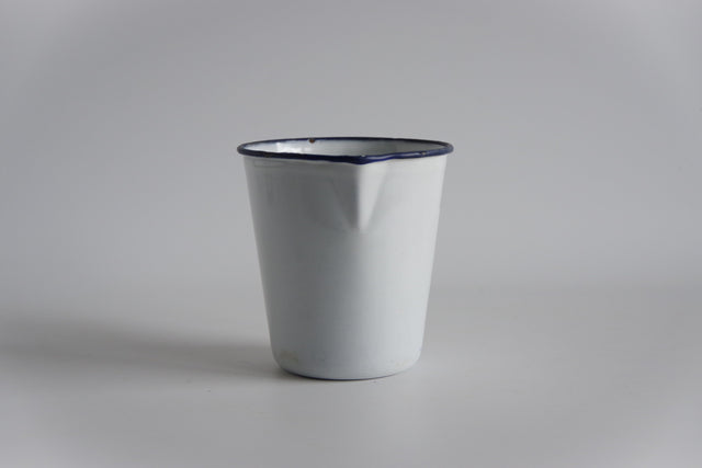 ホーロー　計量カップ