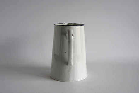 ホーロー　ピッチャー