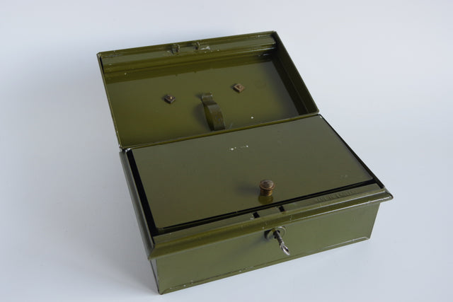 Cash Box